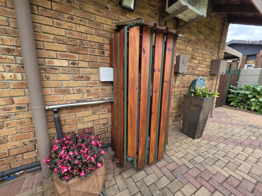 3 Bedroom Property for Sale in Flamingo Park Free State